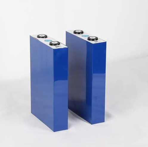 The two giants abandon lithium batteries and choose lithium iron phosphate